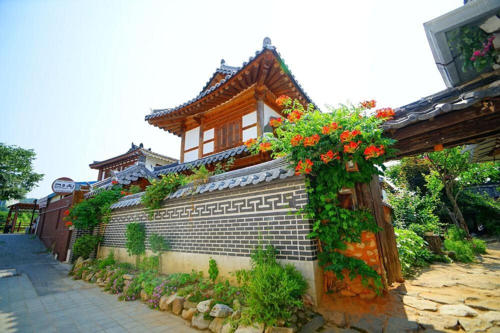Kumwondang Jeonju Hanokstay Bagian luar foto