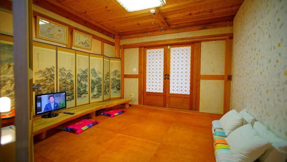 Kumwondang Jeonju Hanokstay Bagian luar foto