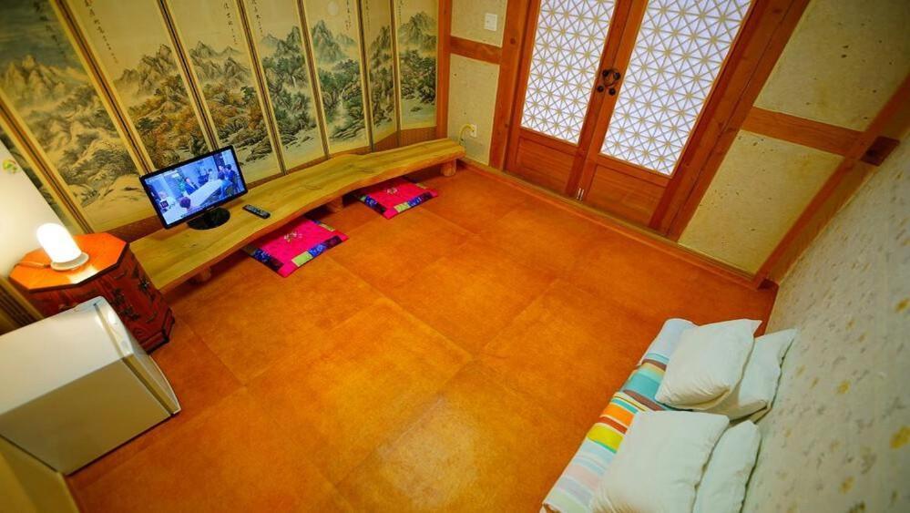 Kumwondang Jeonju Hanokstay Bagian luar foto