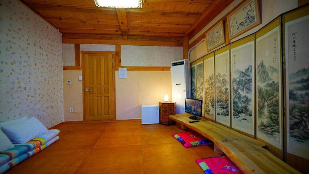 Kumwondang Jeonju Hanokstay Bagian luar foto